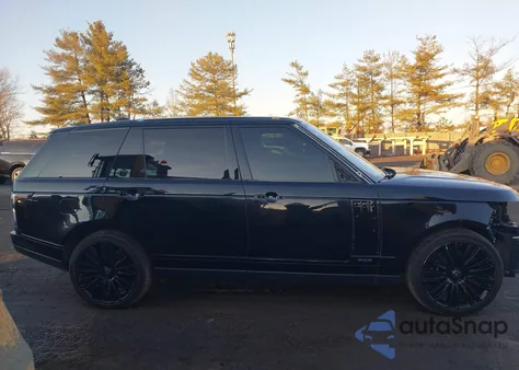 2020 Land Rover Range Rover Supercharged z USA, uszkodzony, nr VIN SALGS5SE1LA576198